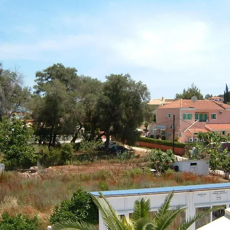 Crystal קאבוס