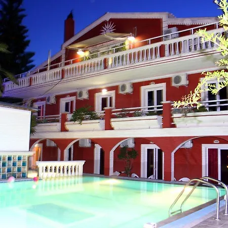 Crystal Kavos
